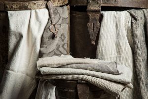 Tende e rivestimenti per divani LaMadrid collezione tessile BertO